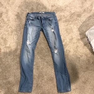 Hollister Skinny Jeans. W 27 L 31